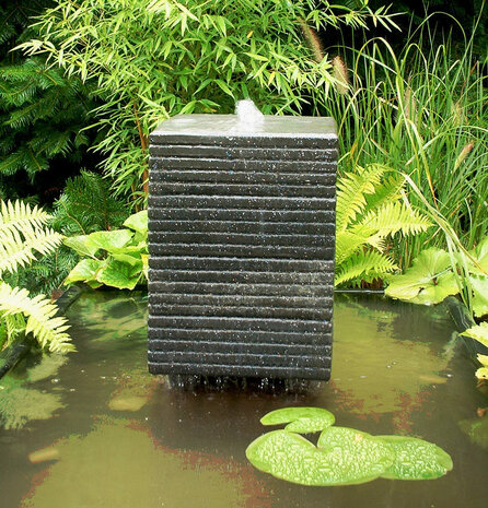 voordeel Grafiek bijtend Waterelement voor in uw tuin (30x30) - Creastone